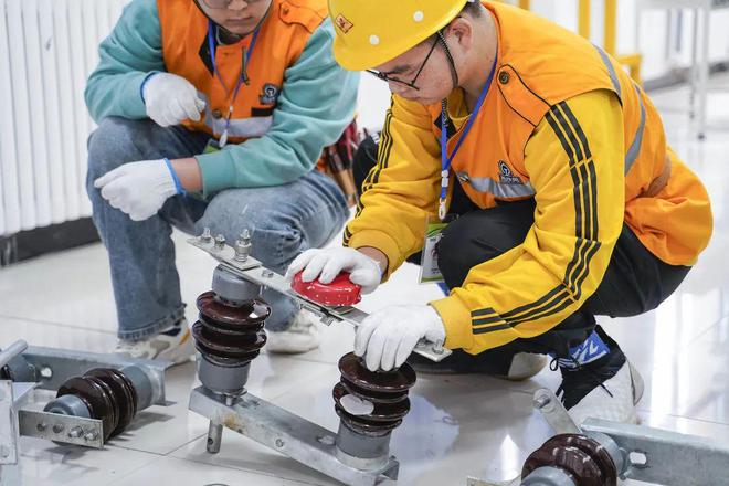 西安鐵道職業學校熱門專業丨精準解讀電氣化鐵道供電專業介紹！